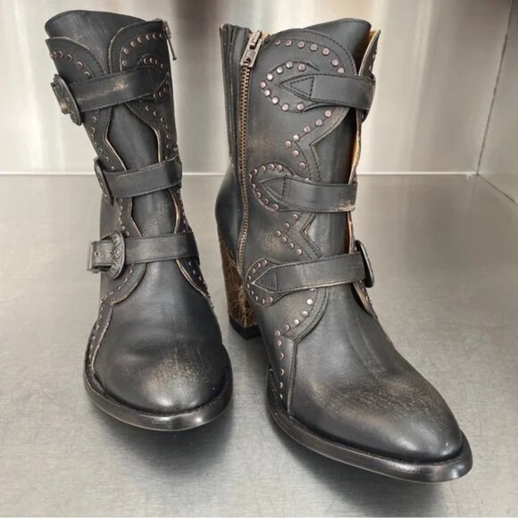The girl with the golden heels!!! Old Gringo “Addison” boots. New with tags. - Picture 10 of 12